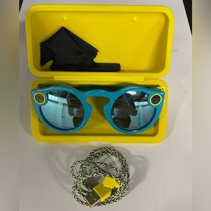 Snapchat Glasses with all accessories